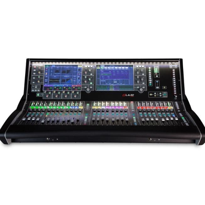 ALLEN&HEATH DLive-С 3500 Цифровая микшерная консоль, 24 моторизованных фейдеров, 2 сенсорных 12" ЖК дисплея